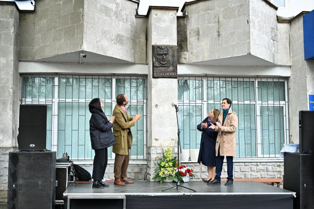 Pe fațada imobilului din str. V. Alecsandri 19, a fost dezvelită placa memorială „Petre Teodorovici”